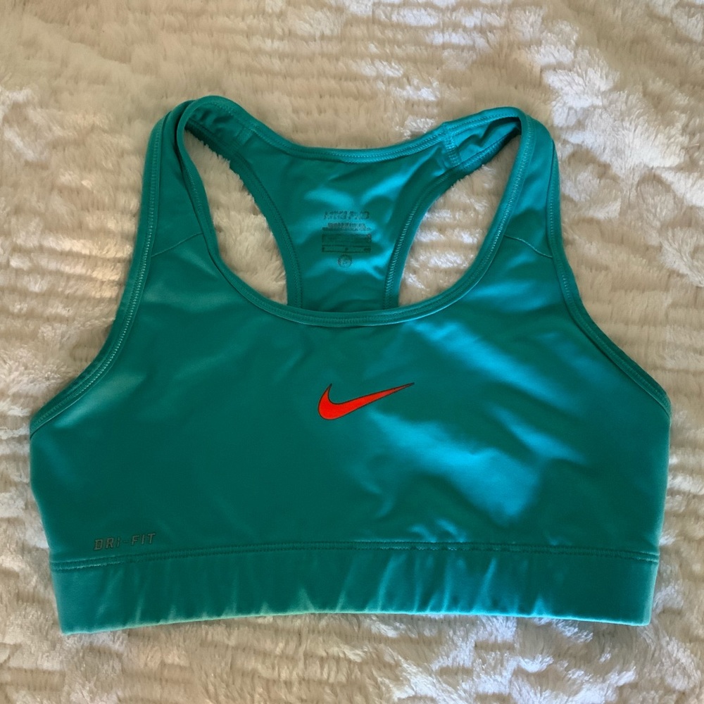 Nike sports bra